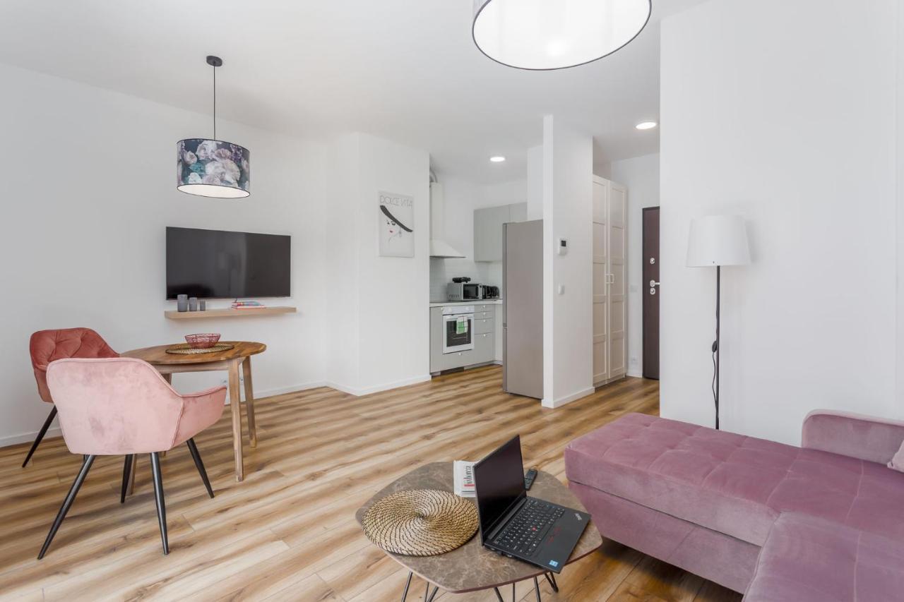 Enjoy! Mokotow Konstruktorska Apartment Warsaw Exterior photo